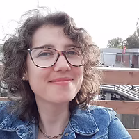 Carla Carolina, cliente satisfeita